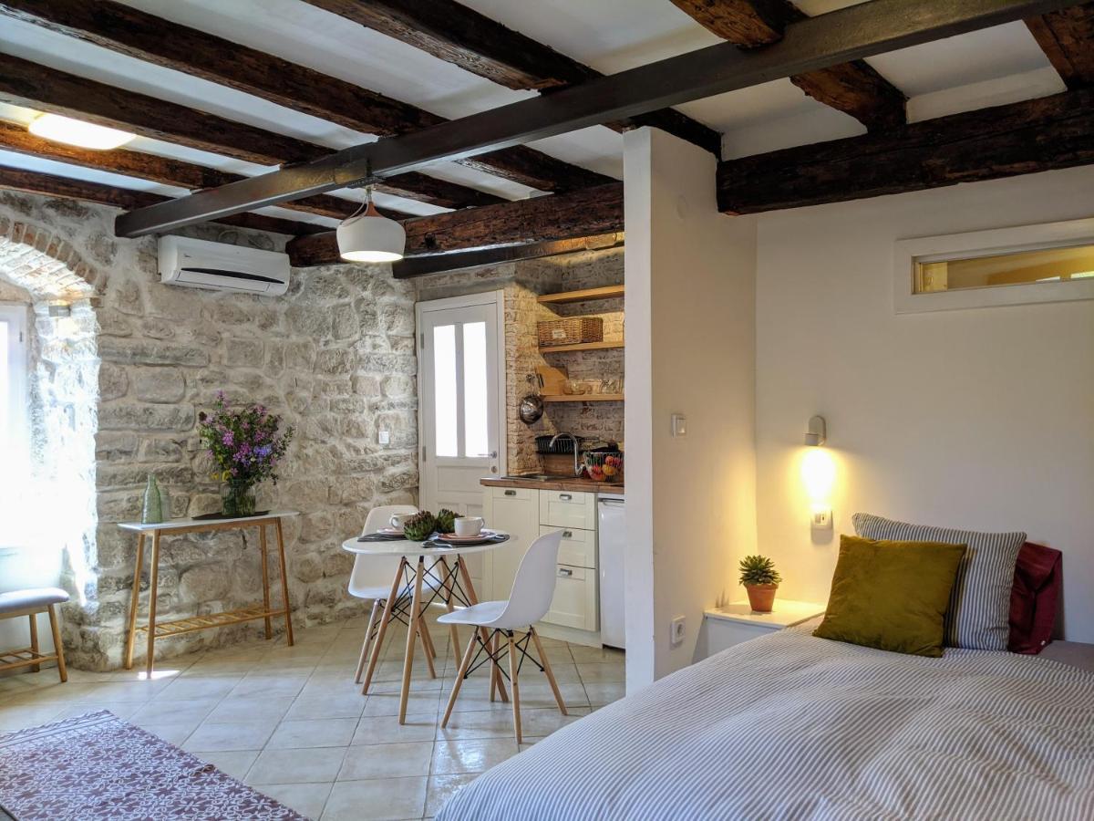 Best View! Rooftop With Garden - Old Town Nr404 كوتور المظهر الخارجي الصورة